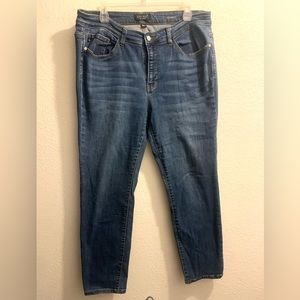 Flash sale no offer firm price! #1Judy Blue Jeans Straight Fit Size 18 Women’s